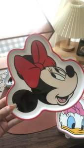Dĩa sứ hoạt hình Disney