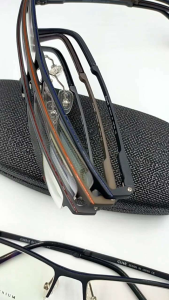 กรอบแว่นตา รุ่น CX6312 ทรงครึ่งกรอบ ขาสปริง กรอบ Aluminium น้ำหนักเบา