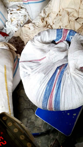 lap majun tumpuk warna kain lap kiloan