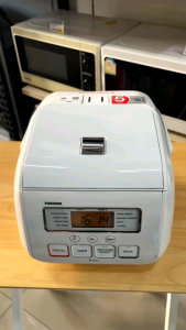Toshiba หม้อหุงข้าว ดิจิตอล 0.54 ลิตร RC-5SL(W)A สีขาว / RC-5SL(K)A สีดำ