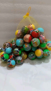 Mainan Bola Fancy Surprise Berhadiah isi 20 pcs Bola Fancy