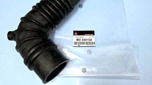 AIR CLEANER HOSE / INTAKE HOSE 4G54 TURBO MD-050160 -MITSUBISHI PAJERO L149 TB