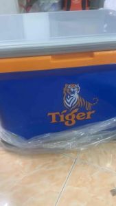 Thùng đá 38l bánh xe hãng tiger có van xả