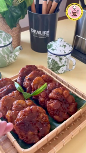 1 Set Isi 4 Cetakan Pisang Madu 7cm