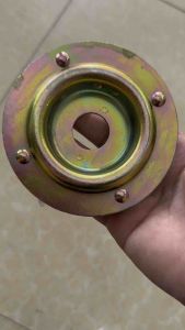 Bát cước ( ổ cước) máy cắt cỏ 4 chấu vàng