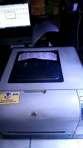 printer hp laserjet cp1515n