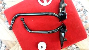 GAGANG SPION ELF ENGKEL ISUZU (Sepasang)