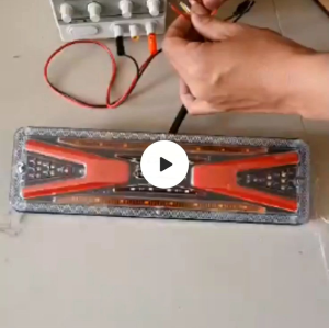 STOP LAMP LAMPU BELAKANG PICKUP X 12V 9CM X 30CM HARGA SEPASANG