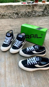 Sneaker Pria dan Wanita: Desain Modern, Nyaman & Berkualitas