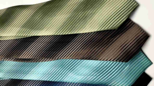 Dasi Manual Salur Motif Gradasi Lebar 7.5 cm untuk Pria wanita