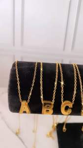 Kalung Nama Inisial Huruf Abjad Liontin Nagita Titanium A sampai Z CXA01