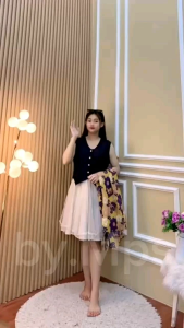 DASTER MODEL MIDY MOTIP.