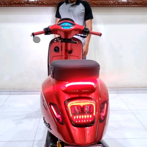 Đuôi vịt Ducktail Venom cho Vespa Sprint/Primavera