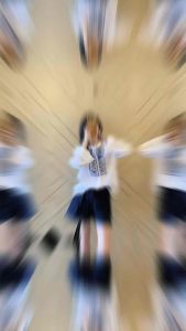 TM 2560 Luzy: Model Cantik Terbaru & Kaos Lengan Panjang Wanita Elegan