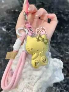 【Ready Stock】 黄金KT猫钥匙扣999Gold hellokitty猫手机挂坠包包挂件keychain