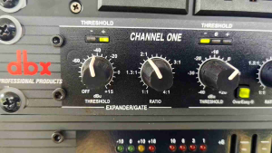 มือสอง แท้ DBX 266 XL COMPRESSOR GATE คอมเพรสเซอร์บีบอัดสัญญาณเสียง งานเครื่องเสียงมืออาชีพ