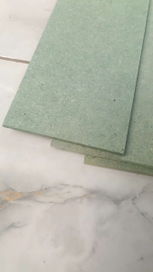 Wall batten HMR 4mm ukuran 10x100cm