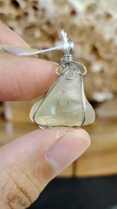 Natural High Grade Libyan Desert Golden Tektite Pendant LIBY07