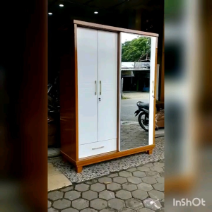 Lemari Pakaian 3 Pintu Premium Kayu Blokteak 18ml/trinityjayafurniture