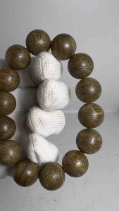 柬埔寨老料老沉根制成的沉香佛珠 16mm Cambodia Agarwood Root Bracelet