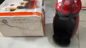 Máy pha cà phê viên nén hàng Nhật Bản.