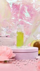 Daisuki Skin Avotint Shimmer Magic Lip Serum