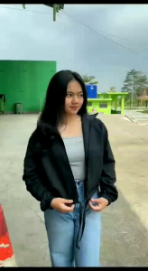 Jaket Crop Wanita: Desain Y2K & Korean Style