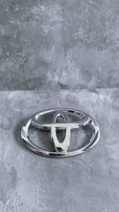 Logo Grill Depan Fortuner VRZ 2016-2019 Original Best Seller Termurah