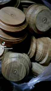 ฐานพระไม้สักแท้ และไม้เนื้อแข็งทรงสูง  ขนาดฐานกว้าง 4นิ้ว สูง2.5"-4"