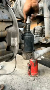 TREKER TIE ROD DAN BALLJOINT MOBIL BESAR