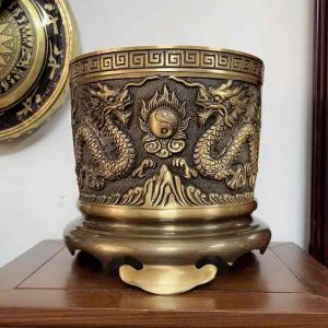 Bát Hương đúc thủ công bằng đồng nguyên chất kích thước 25cm