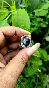 Cincin Batu Pirus Hitam Urat Putih & Desain Pria