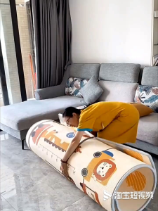 แผ่นรองคลานพับเก็บได้ขนาด6ฟุุต 1แผ่นมีลายทั้ง2ด้าน ความหนา 1ซม หนา นุ่ม น้ำไม่รั่วซึม