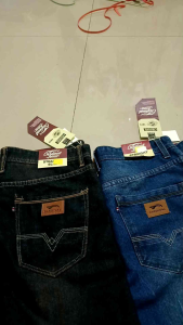 Celana Panjang Pria: Celana Jeans & Celana Panjang Nyaman