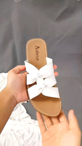 alesa - Sandal Wanita Kekinian Model Slop Pita Pirze Sandal Teplek Kulit Sintetis Lembut Anti Slip Terbaru