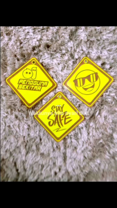 Gantungan Kaca Mobil Hiasan Kaca Mobil Truk Bus Kecil Akrilik Lengkap dengan Cantolan