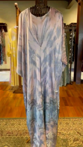 Fabia Kaftan oleh Dian Pelangi: Busana Muslim Modern & Anggun