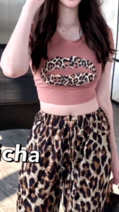 ชุดเซ็ตเสื้อแขนสั้น+กางเกงขายาวลายเสือ พร้อมส่ง 3 สี