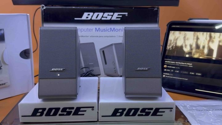 Bose Computer MusicMonitor シルバー 中古】「非常に良い」Bose M3