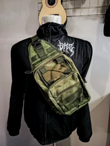 Tas Dada Waterproof & Rompi Cowok: Aksesoris Outdoor Terbaik