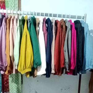 Elze Blouse Polos Shakilla Twill Atasan Kemeja Wanita Lengan Panjang Balon