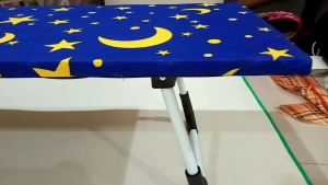 Meja setrika duduk lipatt kaki besi ukuran (p 100 cm× L35 cm×T25 cm)