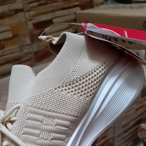 Sepatu wanita Spike Putih import Sneakers Casual Cewek