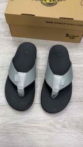 Dép Kẹp Mana Xám Đốc Martens Thailand Fullbox Bảo Hành Keo 12 Tháng Hỗ Trợ Đổi Size