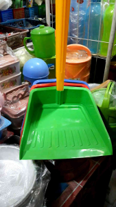pengki plastik /pengki tantos / serokan samapah murah