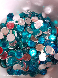 colour stones size 10 (1 cm) stich