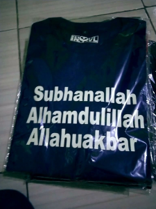 Kaos Custom Kata dan Tulisan Satuan Bebas Semau Kamu