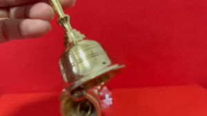 กระดิ่ง เสริมฮวงจุ้ยเสียงกระดิ่งนำมาซึ่งโชคลาภ ชื่อเสียง เงินทอง ความกังวานของกระดิ่งมีความเป็นมงคล