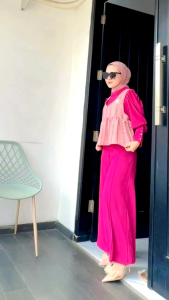 Oneset Knit Katboll: Desain Nyaman & Elegan