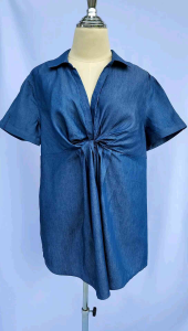 เสื้อ คนท้อง คุณแม่ ตั้งครรถ์ อก 43 นิ้ว เอว 45 นิ้ว ยี่ห้อ Time and Tru